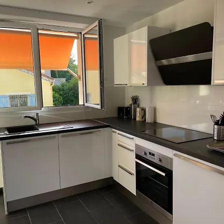 Magnifique Climatise De 87m², A 100m De La * Antibes