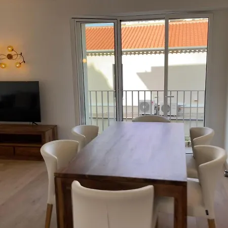 Magnifique Climatise De 87m², A 100m De La Apartment