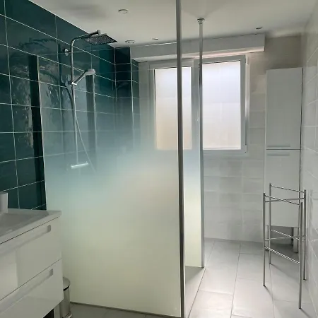 Magnifique Climatise De 87m², A 100m De La Apartmán