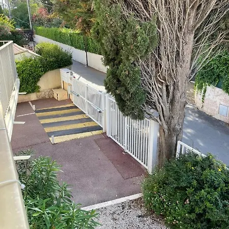 Magnifique Climatise De 87m², A 100m De La Antibes