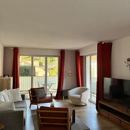 Magnifique Climatisé De 87m², à 100m De La Antibes