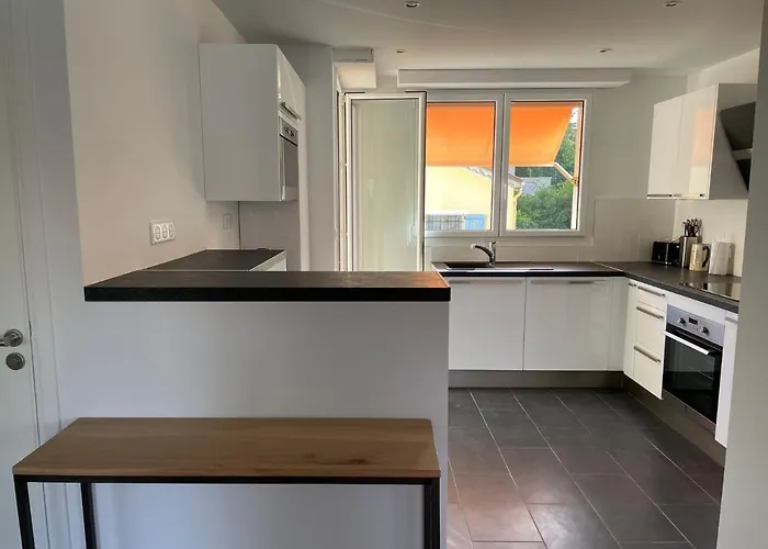 Magnifique Climatisé De 87m², à 100m De La * Antibes